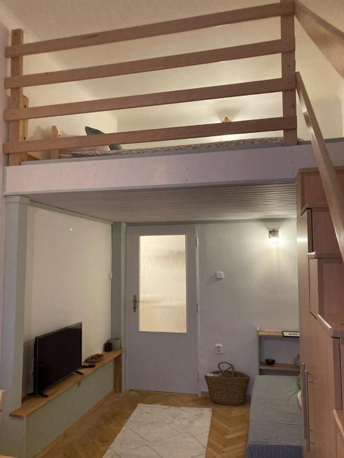 Apartment Jana Masaryka ปราก ภายนอก รูปภาพ