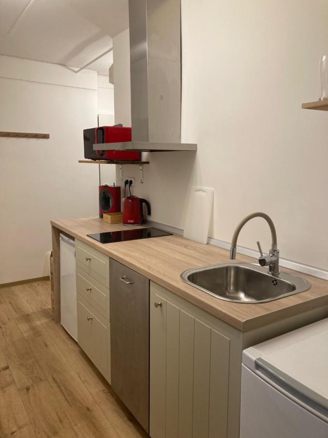 Apartment Jana Masaryka ปราก ภายนอก รูปภาพ